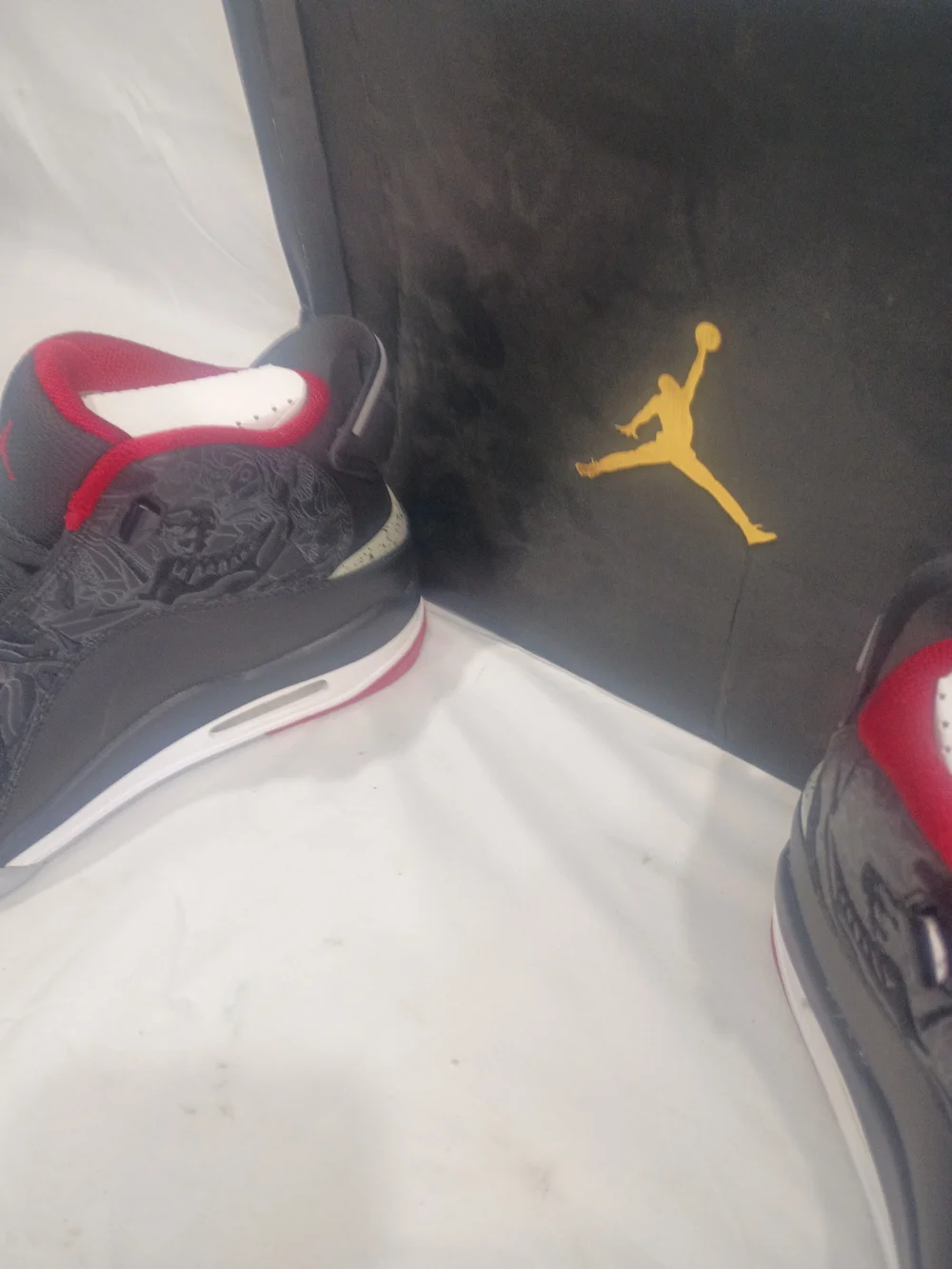 Jordan Dub Zero Shoe Box - Black/Gold